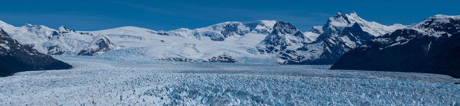 El Calafate Et Le Glacier Perito Moreno Trait De Fraction