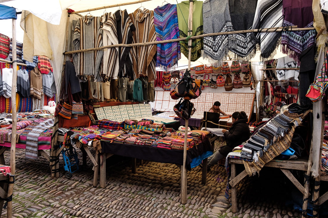 marché pisac pérou