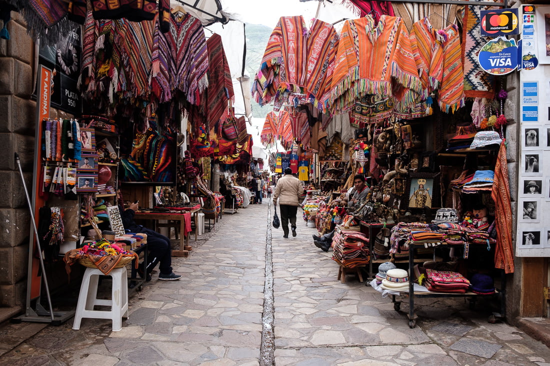 marché pisac pérou
