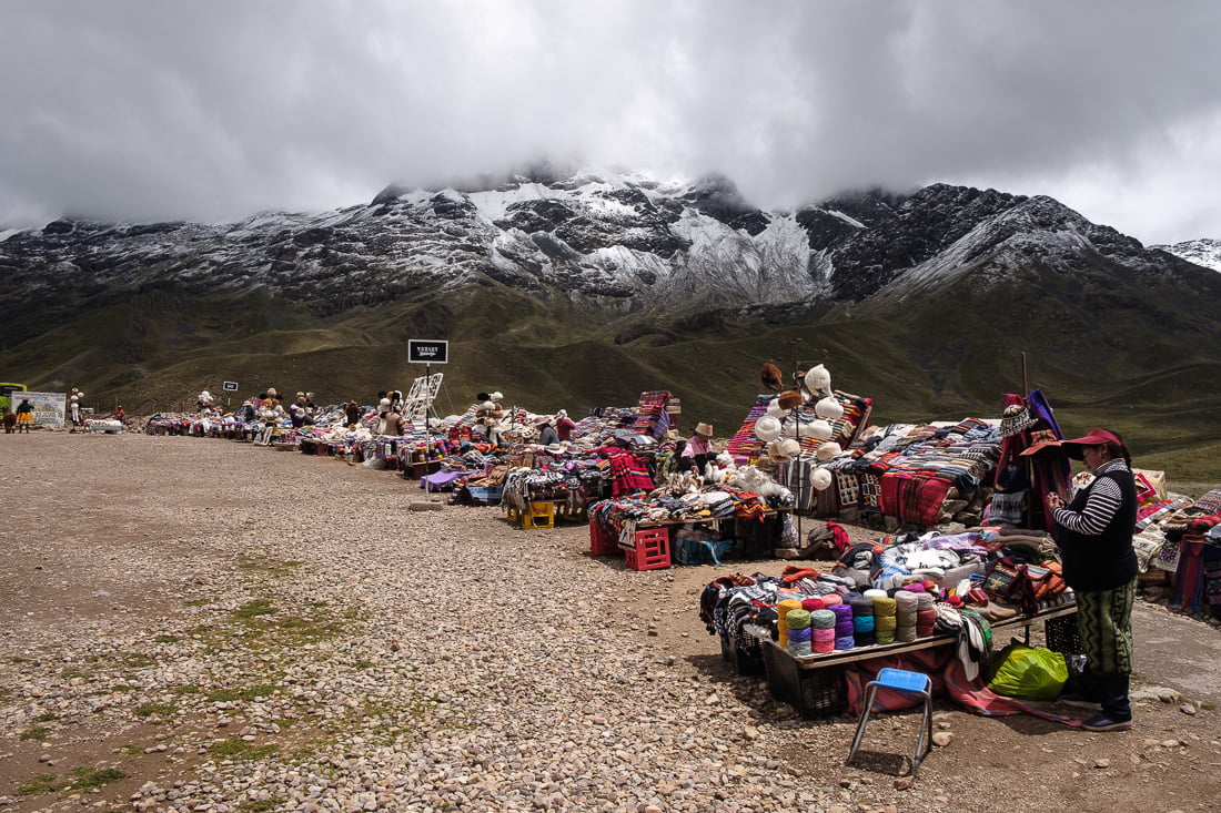 vendeurs lama pérou